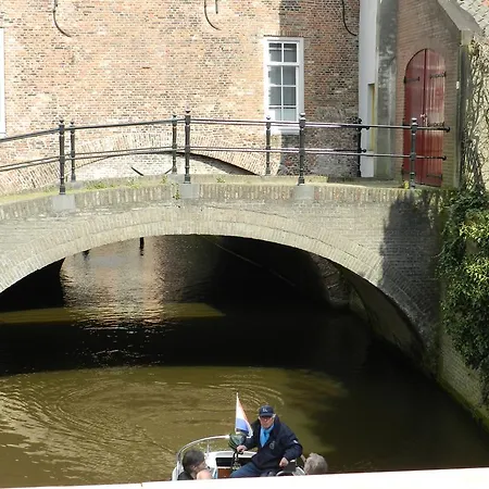 Gæstehus Achter De Sterren 's-Hertogenbosch (Den Bosch)